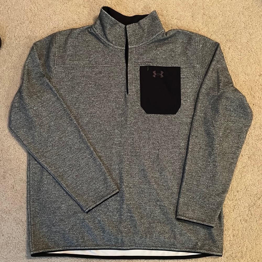 Mens Under Armour pullover